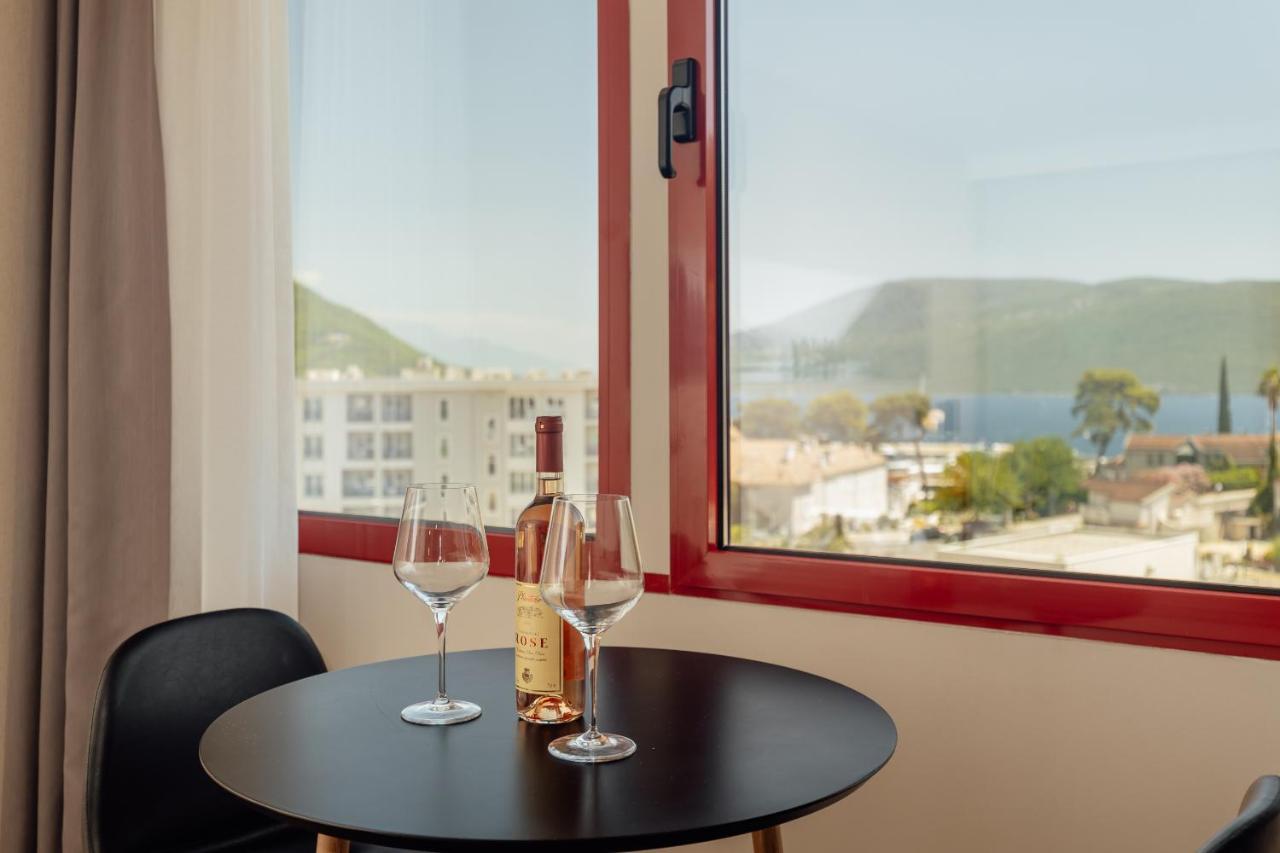 Centar Novi Ξενοδοχείο Χέρτσεγκ Νόβι Εξωτερικό φωτογραφία